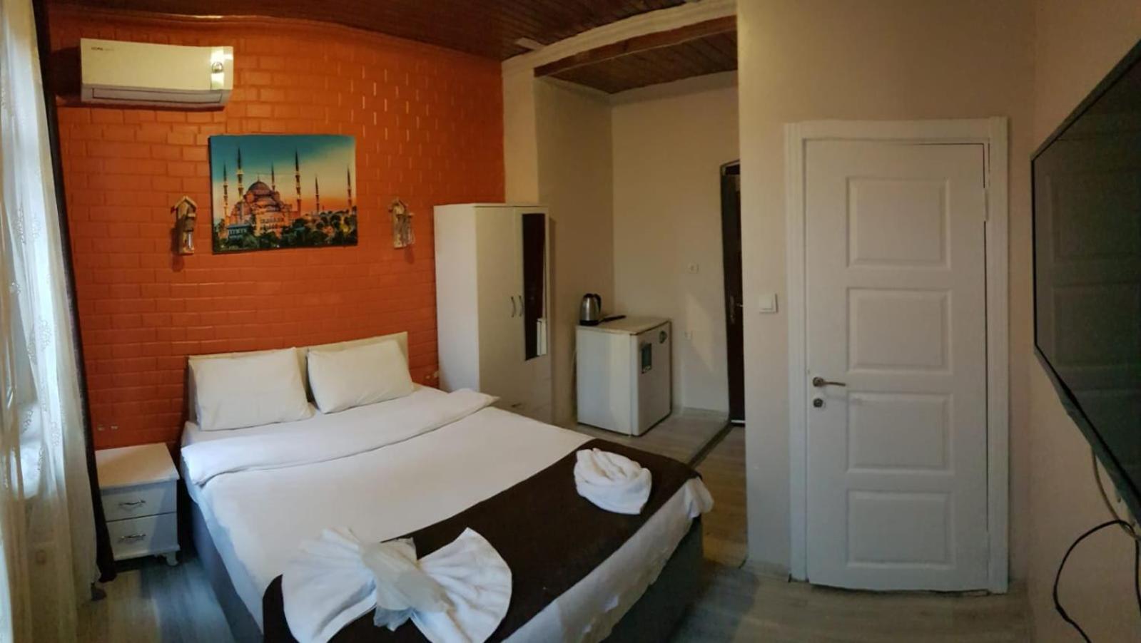 Taksim Bricktown Suite อิสตันบูล ภายนอก รูปภาพ