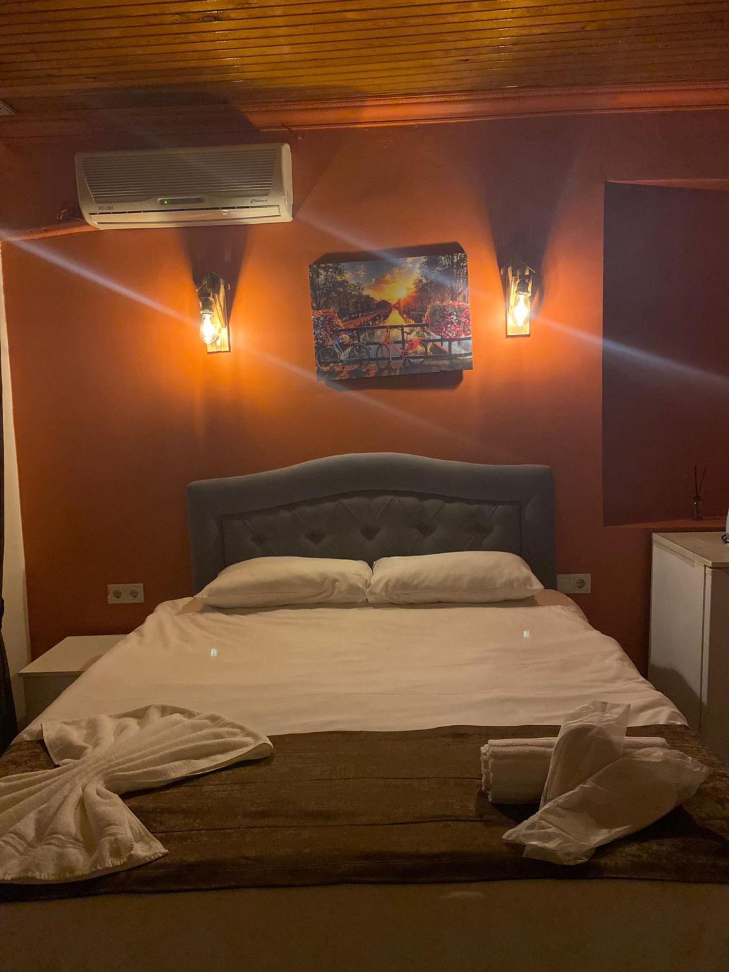 Taksim Bricktown Suite อิสตันบูล ภายนอก รูปภาพ
