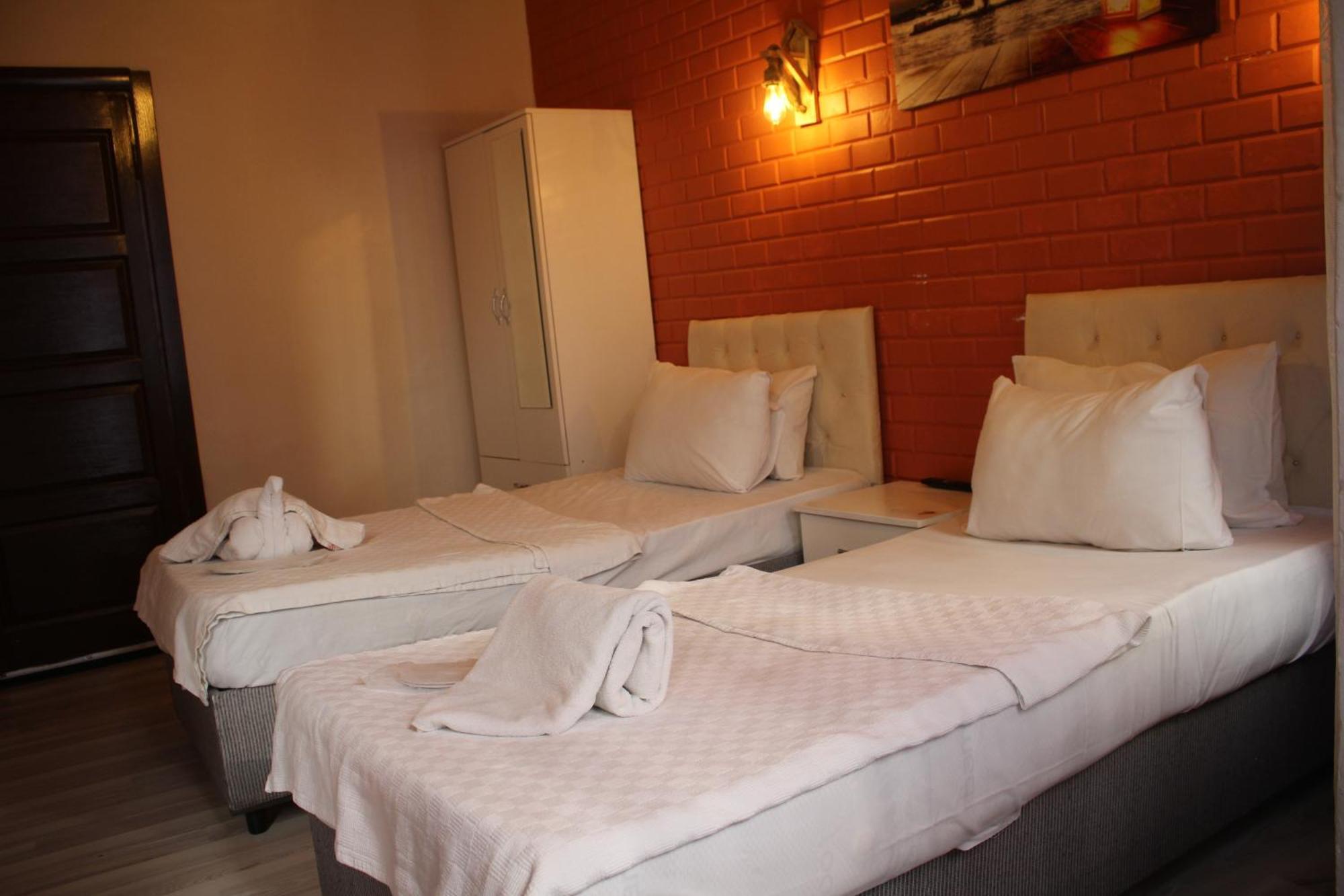 Taksim Bricktown Suite อิสตันบูล ภายนอก รูปภาพ