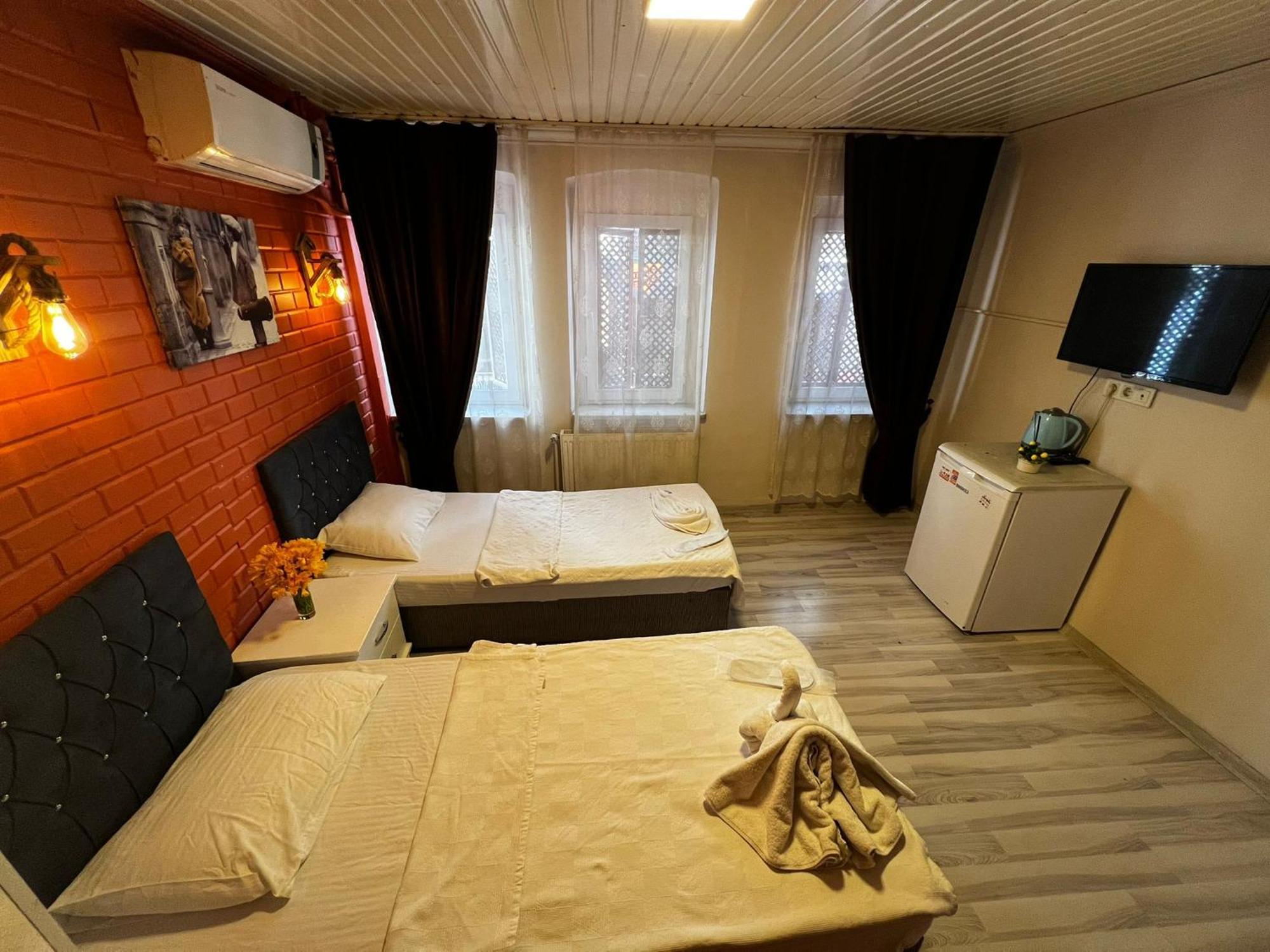 Taksim Bricktown Suite อิสตันบูล ภายนอก รูปภาพ