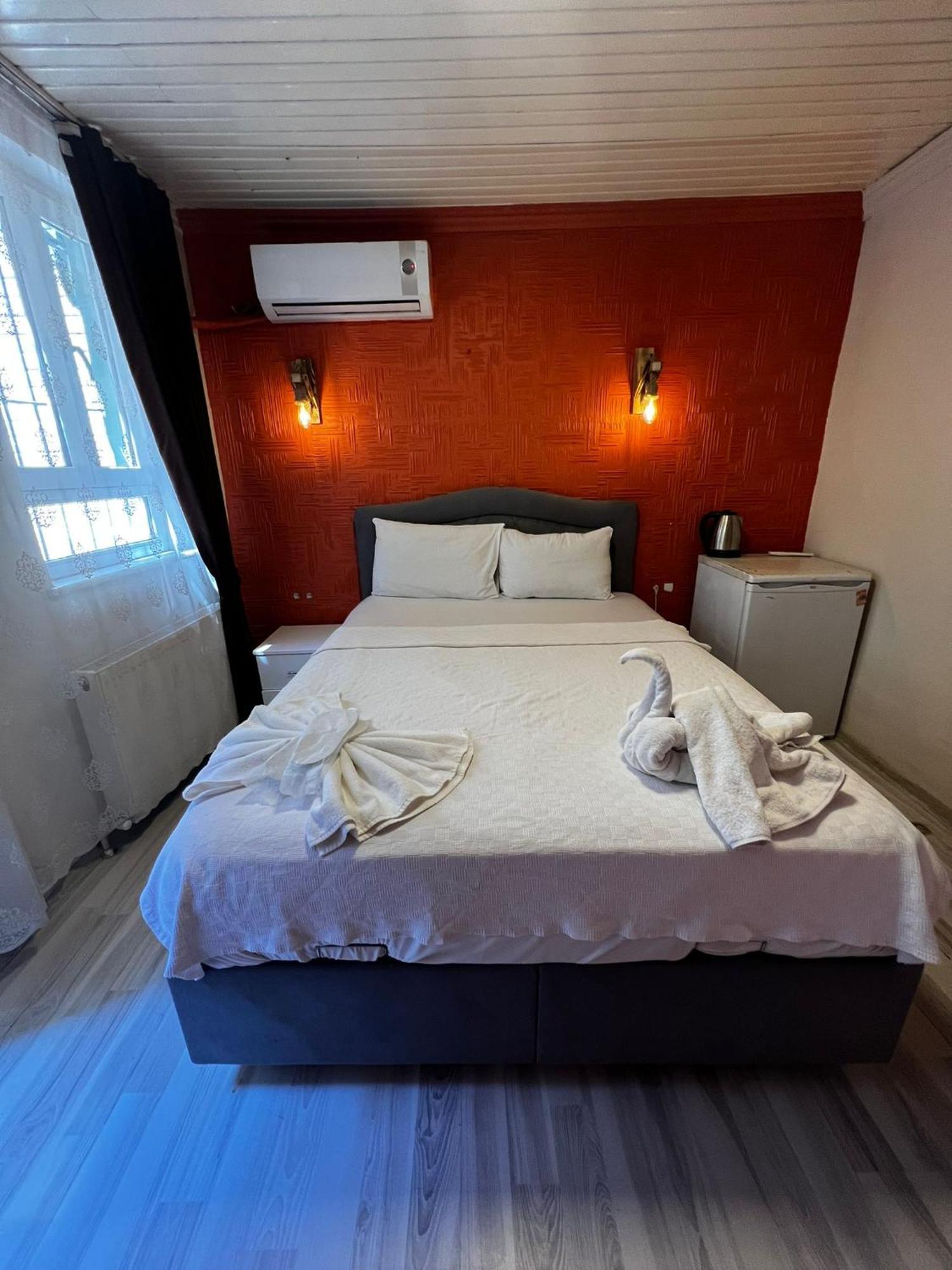 Taksim Bricktown Suite อิสตันบูล ภายนอก รูปภาพ